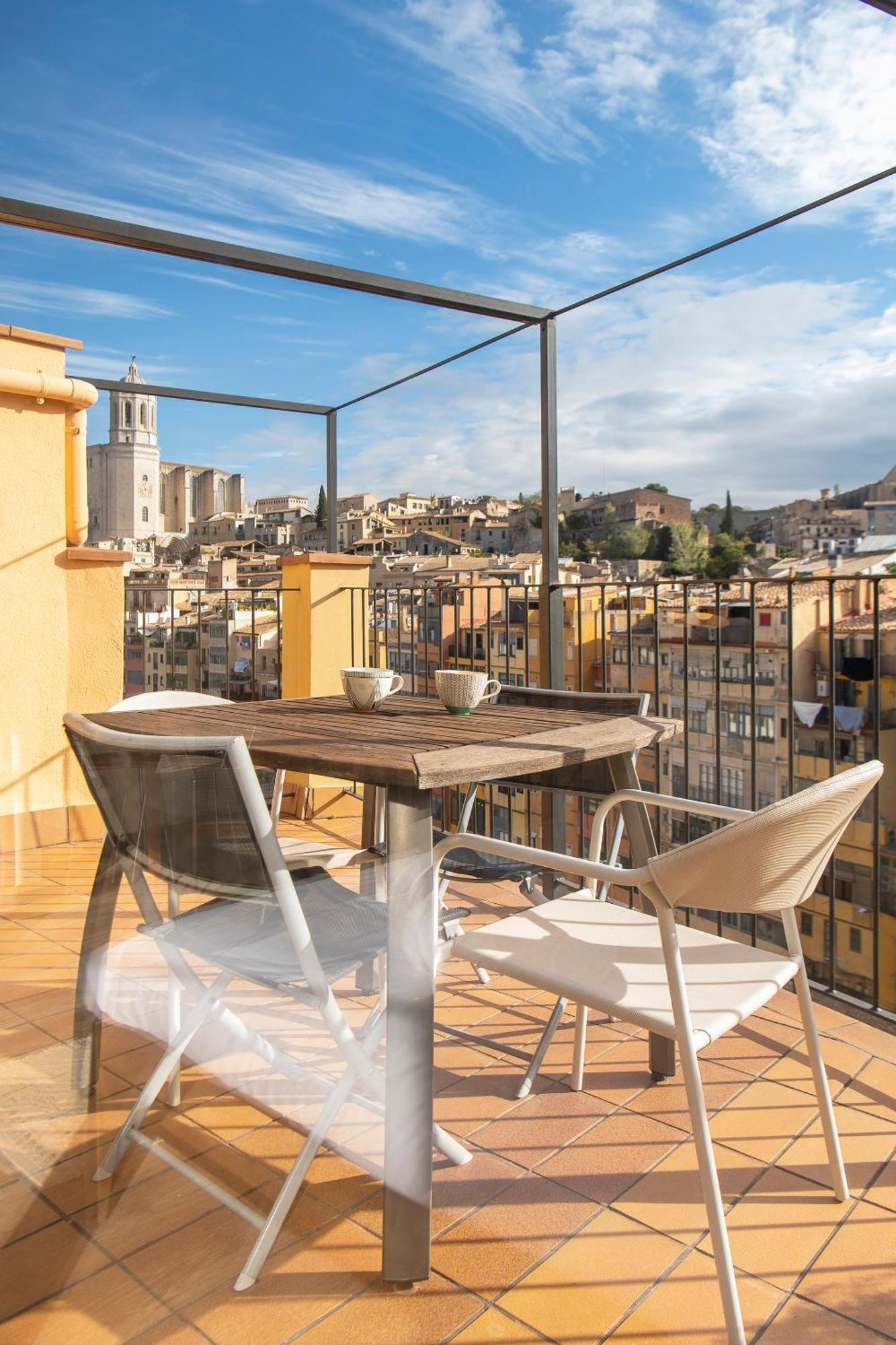 Sleep & Stay Luxury Top Floor Apt With Terrace ジローナ エクステリア 写真